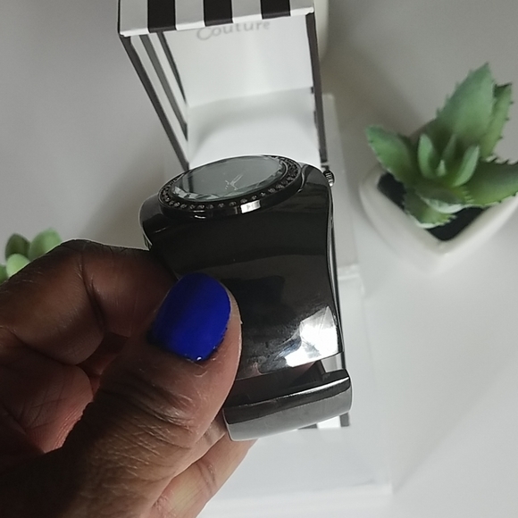 Figaro Couture, Stainless Steel Quartz movement - Picture 4 of 5